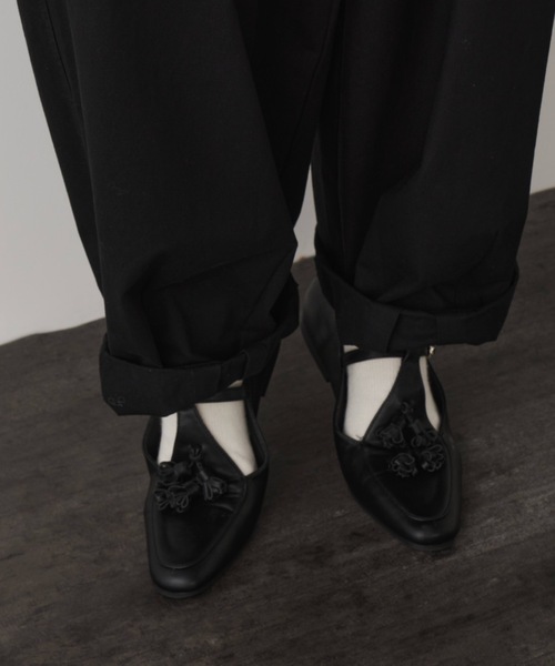 Libra Cue（リブラ キュー）の「Tストラップタッセルシューズ（パンプス・レディース・ブラック・SMALL/MEDIUM/LARGE）」の6枚目の写真