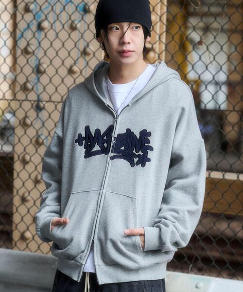 WEGO（ウィゴー）の「WEGO/【26年春夏新作】グラフィックZIPパーカー（パーカー・メンズ・ブラック/レッド/ブラウン/杢グレー/その他1/ネイビー・LARGE/MEDIUM/SMALL）」の2枚目の写真