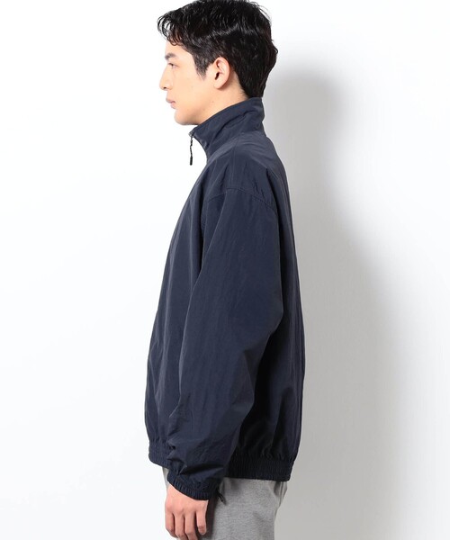 Grand PARK(グランドパーク)の「フルダルナイロン スタンドカラージップブルゾン(その他アウター・メンズ・ブラック/カーキ/ネイビー・L/M)」の12枚目の写真