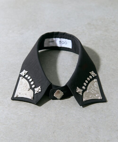 TOGA PULLA(トーガ プルラ)の「【TOGA PULLA/トーガプルラ】Metal collar/メタルカラー(付け襟・レディース・ホワイト/ブラック・FREE)」の17枚目の写真