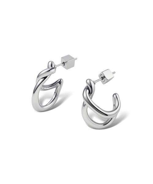 Lyvi(ライビィ)の「Layered Curve Piercing / 金属アレルギー対応(ピアス(両耳用)・レディース・シルバー/ゴールド・FREE)」の5枚目の写真