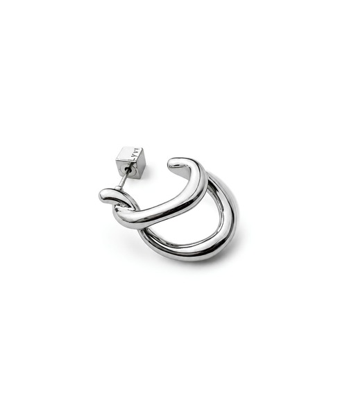 Lyvi(ライビィ)の「Layered Curve Piercing / 金属アレルギー対応(ピアス(両耳用)・レディース・シルバー/ゴールド・FREE)」の7枚目の写真