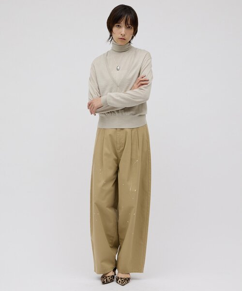 Whim Gazette（ウィムガゼット）の「ペイントタックチノパンツ（チノパンツ・レディース・ベージュ/ライトベージュ・38/36/34）」の8枚目の写真