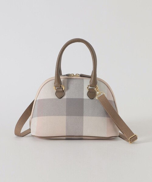 BLUE LABEL CRESTBRIDGE（ブルーレーベルクレストブリッジ）の「クレストブリッジチェックPVCブガッティバッグ（ショルダーバッグ・レディース・レッド/ベージュ系その他/ピンク系その他3・FREE）」の7枚目の写真