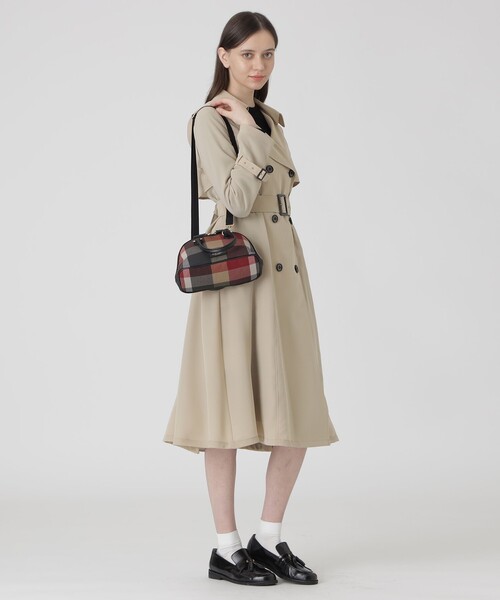 BLUE LABEL CRESTBRIDGE（ブルーレーベルクレストブリッジ）の「クレストブリッジチェックPVCブガッティバッグ（ショルダーバッグ・レディース・レッド/ベージュ系その他/ピンク系その他3・FREE）」の14枚目の写真