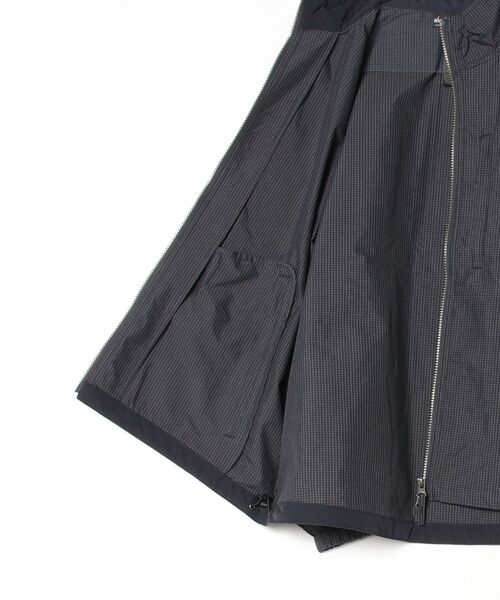 WILD THINGS（ワイルドシングス）の「スペースチェックスタンドアップジャケット│SPACE CHECK STAND UP JACKET（ナイロンジャケット・メンズ・ブルー/ナチュラル/ダークネイビー・M/S/L/XL）」の14枚目の写真
