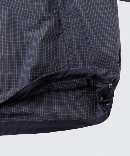 WILD THINGS（ワイルドシングス）の「スペースチェックスタンドアップジャケット│SPACE CHECK STAND UP JACKET（ナイロンジャケット・メンズ・ブルー/ナチュラル/ダークネイビー・M/S/L/XL）」の11枚目の写真