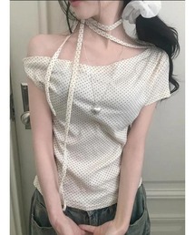 ドット柄アシンメトリーノースリーブトップス