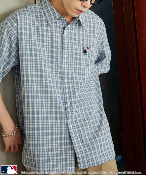 PUBLUX（パブリュクス）の「PUBLUX/パブリュクス 別注MLB ワンポイント刺繍 ハーフスリーブ ビッグシャツ　限定展開（シャツ/ブラウス・メンズ・サックスブルー/ブルー/ベージュ・LARGE/MEDIUM/SMALL）」の10枚目の写真