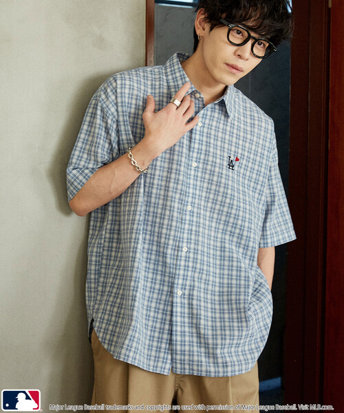 PUBLUX（パブリュクス）の「PUBLUX/パブリュクス 別注MLB ワンポイント刺繍 ハーフスリーブ ビッグシャツ　限定展開（シャツ/ブラウス・メンズ・サックスブルー/ブルー/ベージュ・LARGE/MEDIUM/SMALL）」の11枚目の写真