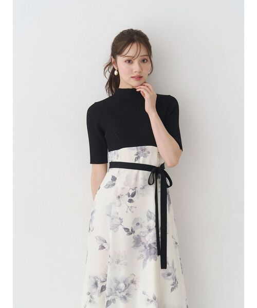 MERCURYDUO（マーキュリーデュオ）の「花柄ドッキングハーフスリーブワンピース（ワンピース・レディース・ミント/ブラック・MEDIUM/SMALL）」の8枚目の写真