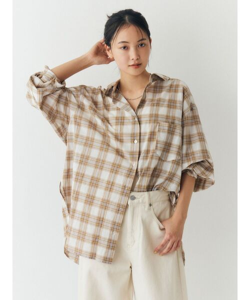 Ungrid（アングリッド）の「チェックルーズシャツ（シャツ/ブラウス・レディース・ベージュ/ブルー・FREE）」の5枚目の写真