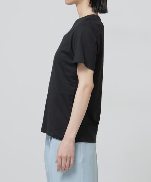 NANO universe(ナノユニバース)の「Anti Soaked(R) 汗染み防止クルーネックTシャツ(Tシャツ/カットソー・レディース・トップグレー/ブラック/ホワイト/チャコール・S/M/L)」の5枚目の写真