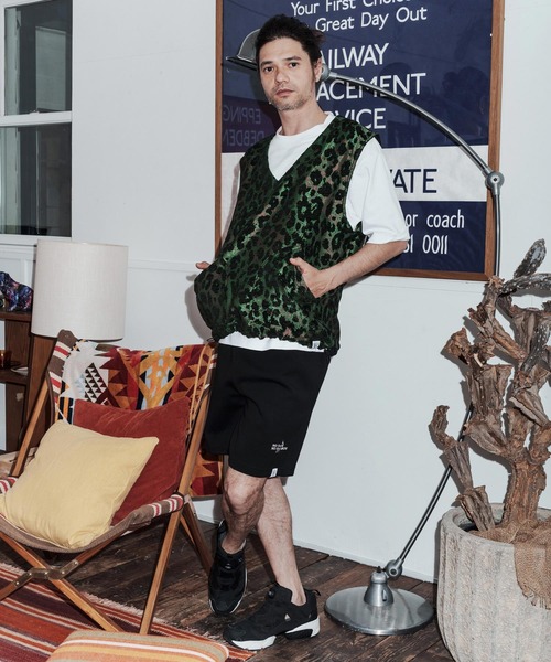 No Rain No Rainbow(ノーレインノーレインボー)の「mcg3786-leopard pattern gobelin vest ベスト(NR26S-05)(ベスト・メンズ・グリーン/グレー/ブラウン・M/S/XL/L)」の7枚目の写真