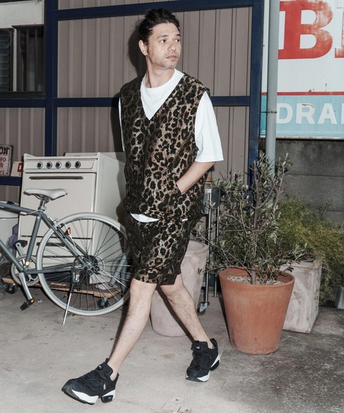 No Rain No Rainbow(ノーレインノーレインボー)の「mcg3786-leopard pattern gobelin vest ベスト(NR26S-05)(ベスト・メンズ・グリーン/グレー/ブラウン・M/S/XL/L)」の15枚目の写真