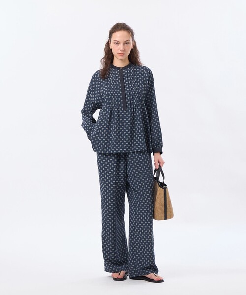 MACKINTOSH PHILOSOPHY（ﾏｯｷﾝﾄｯｼｭ ﾌｨﾛｿﾌｨｰ）の「ラッケンブースイージースラックス（スラックス・レディース・グレー系その他/ネイビー・38/36）」の5枚目の写真