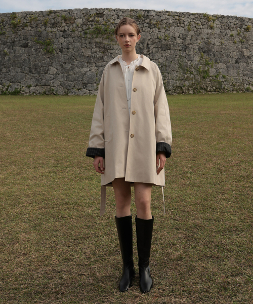 DEHEVE（デヘヴェ）の「Point Half Trench Coat [Beige]（トレンチコート・レディース・Beige・FREE）」の2枚目の写真
