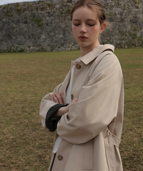 DEHEVE（デヘヴェ）の「Point Half Trench Coat [Beige]（トレンチコート・レディース・Beige・FREE）」の7枚目の写真