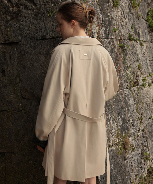 DEHEVE（デヘヴェ）の「Point Half Trench Coat [Beige]（トレンチコート・レディース・Beige・FREE）」の10枚目の写真