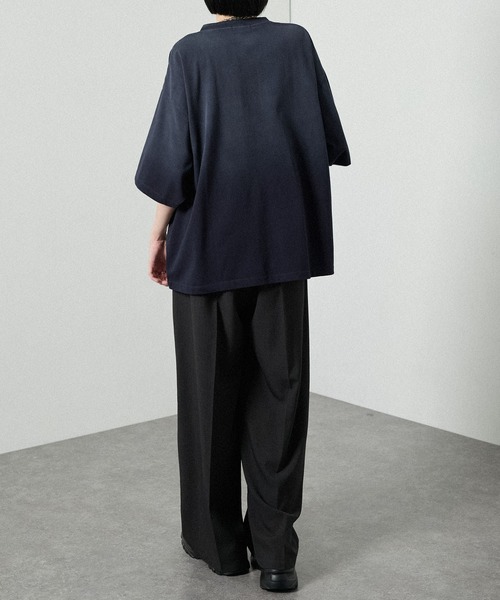 Alfred Alex(アルフレッドアレックス)の「【Alfred Alex】ヴィンテージライク オーバーサイズ ヘンリーネック Tシャツ(Tシャツ/カットソー・メンズ・グレー/グレー系/ブラック/レッド系/ネイビー/ブラック系・M/L)」の8枚目の写真