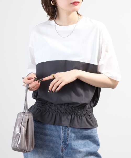 Anna Nicola(アンナニコラ)の「Anna Nicola 裾シャーリングクロップドトップス 半端袖(Tシャツ/カットソー・レディース・オフホワイト/チャコールグレー/ブラック・38)」の6枚目の写真