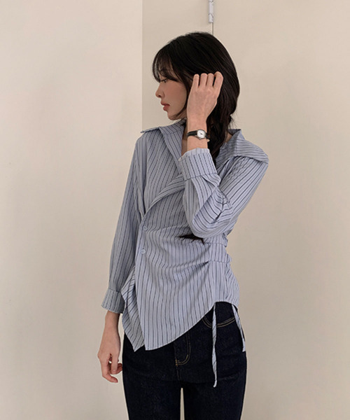 VIVID LADY(ビビッドレディー)の「カシュクールデザイン アシンメトリーカラーシャツ(シャツ/ブラウス・レディース・ネイビー/ブルー/クリーム/アイボリー/ライトブルー・FREE)」の10枚目の写真