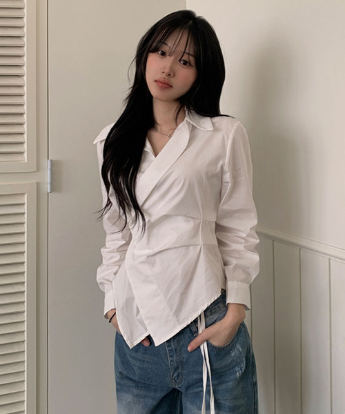 VIVID LADY(ビビッドレディー)の「カシュクールデザイン アシンメトリーカラーシャツ(シャツ/ブラウス・レディース・ネイビー/ブルー/クリーム/アイボリー/ライトブルー・FREE)」の16枚目の写真