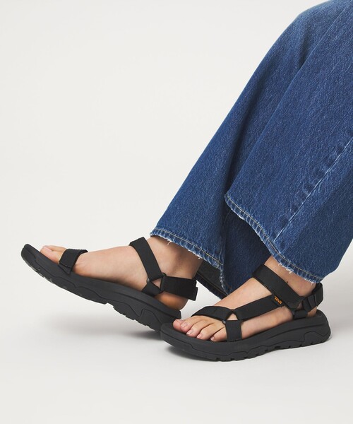 Teva(テバ)の「【WEB限定】<TEVA>ハリケーン エックスエルティー3 サンダル(サンダル・レディース・ブラック/ナチュラル・5/7/8/6)」の3枚目の写真