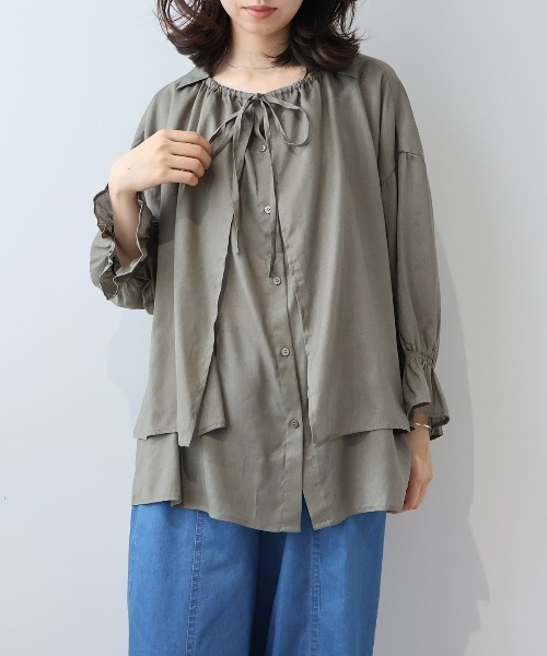 leswel(レスウェル)の「【M/L】【接触冷感/UVカット】リネンブレンドカルゼフライヨークブラウス(シャツ/ブラウス・レディース・ライトグレー/ブラック/カーキ・M/L)」の1枚目の写真