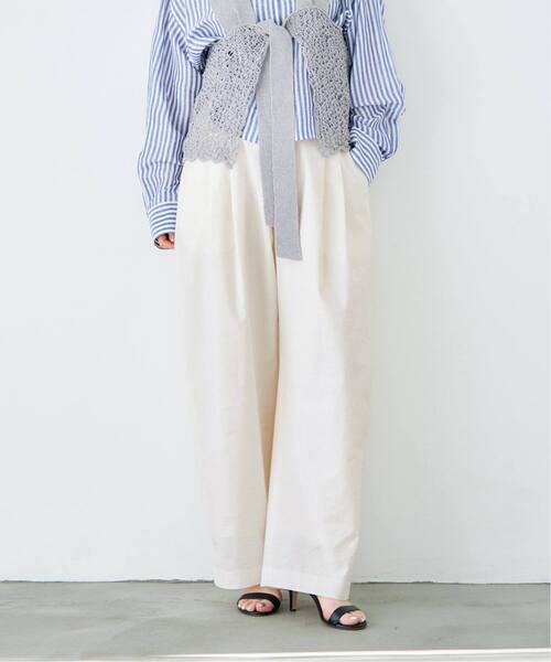 IENA(イエナ)の「《追加》ウォッシャブル リネンミックスコクーンスラックス(スラックス・レディース・ホワイト・38/36/34)」の1枚目の写真