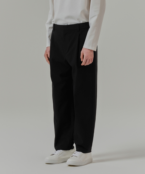 MINDBRIDGE（マインドブリッジ）の「[COUTURE]コットンライクリラックスフィットワンタックプルバンディングパンツ - 2カラー MYPT6170（スラックス・メンズ・ブラック/ダークベージュ・34/32/30/29/36）」の5枚目の写真