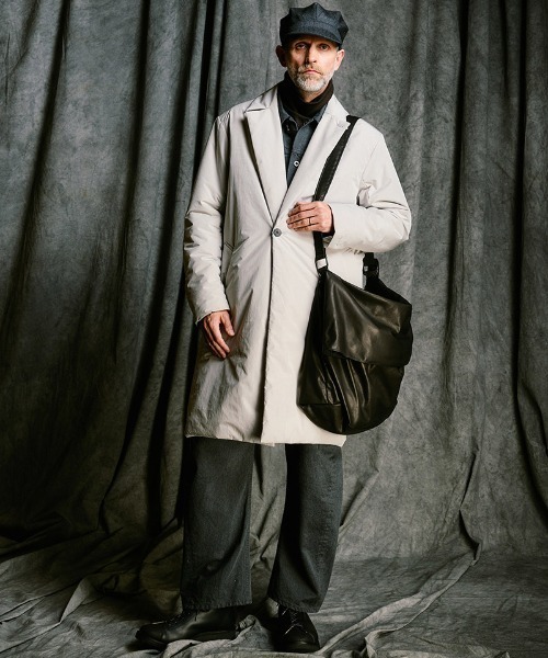 wjk(ダヴルジェイケイ)の「mko13609- leather shoulder bag ショルダーバッグ(8002 lc47j)(ショルダーバッグ・メンズ・ブラック・FREE)」の5枚目の写真