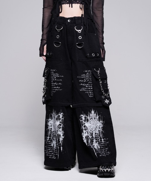 REFLEM（レフレム）の「『REFLEM/レフレム』プリント2WAYワイドデニムカーゴパンツ（その他パンツ・レディース・ブラック・FREE）」の2枚目の写真
