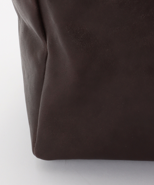 FRAMeWORK（フレームワーク）の「Bea mombaers ボックスバッグ（ボストンバッグ・レディース・ブラック/ブラウン・FREE）」の13枚目の写真