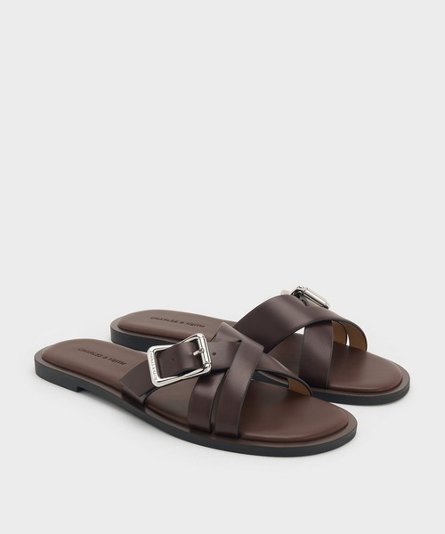 CHARLES & KEITH(チャールズ & キース)の「Anita アニータ クロスオーバースライドサンダル(サンダル・レディース・マルーン/ブラック・24.5cm/23.5cm/23cm/22.5cm/25.5cm/25cm)」の11枚目の写真