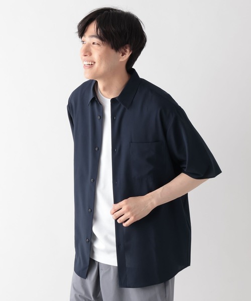GLOBAL WORK(グローバルワーク)の「サラサマ快適シャツ/レギュラー/638136(シャツ/ブラウス・メンズ・サックスブルー/ストライプ/ネイビー/チャコールグレー/オフホワイト/グレイッシュベージュ・S/XL/L/M)」の4枚目の写真