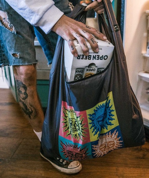 SLOW TIDE(スロータイド)の「SLOWTIDE RUCA NYLON TOTE BAG(トートバッグ・メンズ・その他3・FREE)」の1枚目の写真