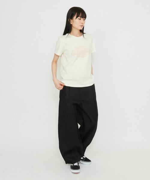 Dickies(ディッキーズ)の「グラフィックロゴTシャツ(Tシャツ/カットソー・レディース・ブラック/ホワイト/ピンク・SMALL/MEDIUM/X-SMALL)」の13枚目の写真