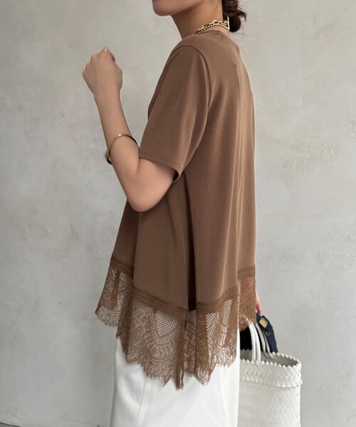 DouDou(ドゥドゥ)の「【WEB限定】裾レース半袖トップス(Tシャツ/カットソー・レディース・ブラック/オフホワイト/ブラウン・FREE)」の17枚目の写真