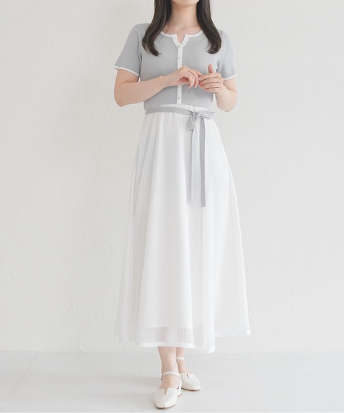MISCH MASCH(ミッシュマッシュ)の「2026春夏新作 ストライプアソート配色ニットドッキングワンピース(ワンピース・レディース・ブラック/ブルー/ライトグリーン/レッド・フリ-)」の22枚目の写真