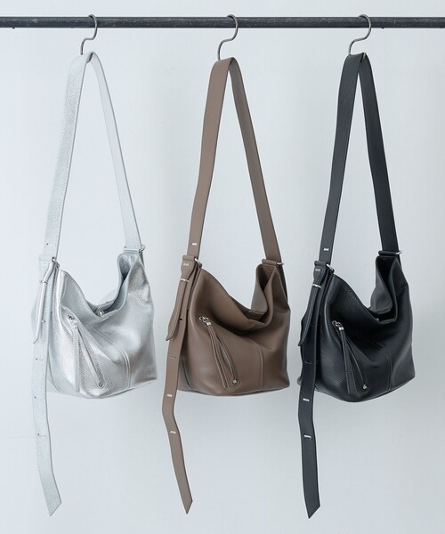 collex(コレックス)の「【WEB限定】【BEAURE/ヴュレ】2WAYショルダーバッグ(ショルダーバッグ・レディース・ブラック/シルバー/モカ・フリー)」の12枚目の写真