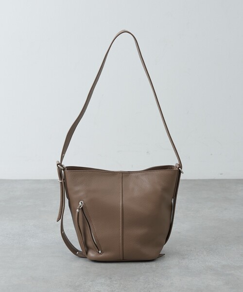 collex(コレックス)の「【WEB限定】【BEAURE/ヴュレ】2WAYショルダーバッグ(ショルダーバッグ・レディース・ブラック/シルバー/モカ・フリー)」の13枚目の写真