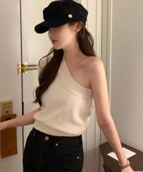 semplice(センプリチェ)の「Tシャツ【韓国ファッション】(Tシャツ/カットソー・レディース・ブラック/ベージュ/ピンク/ホワイト・F)」の3枚目の写真