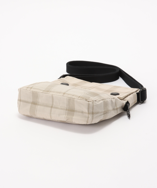Barbour（バブアー）の「Barbour / バブアー transport crossbody bag（ショルダーバッグ・メンズ・C/A/B・FREE）」の6枚目の写真