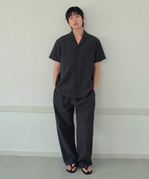WEDNESDAY OASIS(ウェンズデーオアシス)の「ヨルオープンカラーシャツ_CHARCOAL(WB6SH04)(シャツ/ブラウス・メンズ・チャコール・MEDIUM/LARGE)」の2枚目の写真