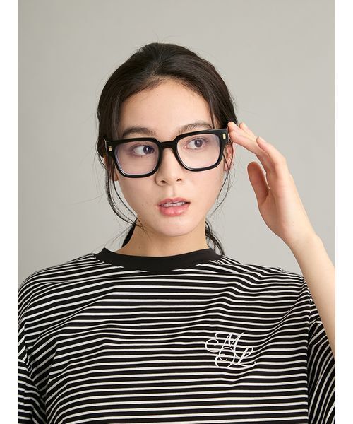 Mila Owen(ミラオーウェン)の「【EYE-CONIC SUMMER】セルスクエアダテメガネ(サングラス・レディース・ブラック・F)」の6枚目の写真