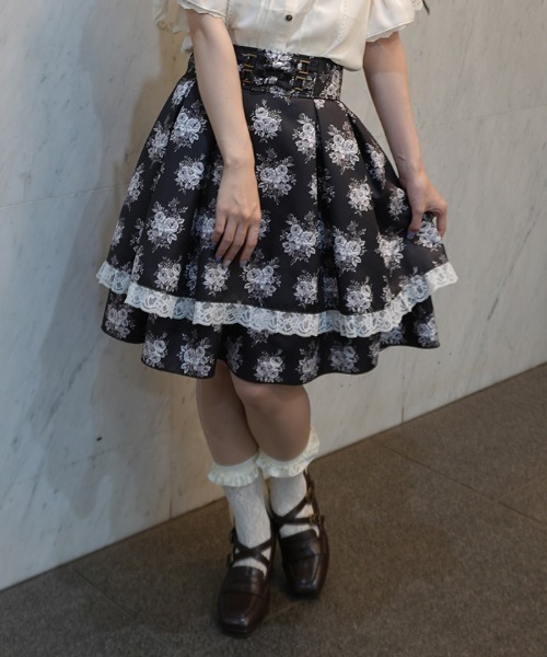 axes femme POETIQUE(アクシーズファムポエティック)の「ローズブーケ柄ミドルSK(スカート・レディース・ネイビー/ワイン/ブラック・MEDIUM)」の2枚目の写真