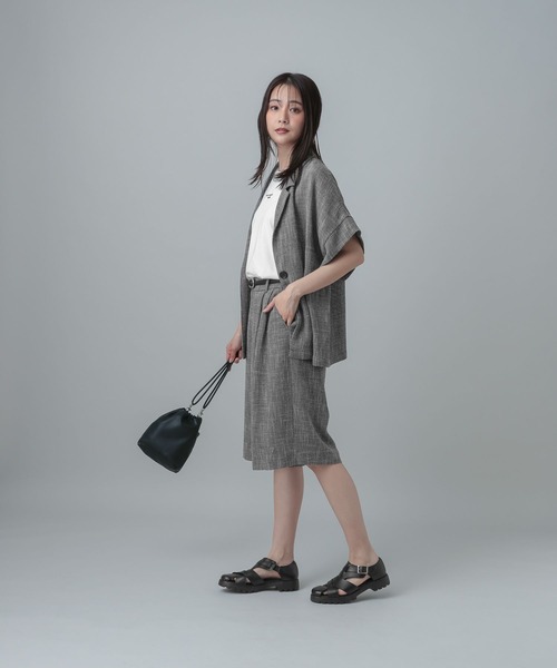 GLOBAL WORK（グローバルワーク）の「MATINEE LINE/カラミリネンライクハーフパンツ/670039（その他パンツ・レディース・ブラック×ホワイト/ベージュ/ブラウン系8・MEDIUM/LARGE）」の7枚目の写真