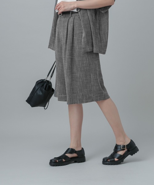 GLOBAL WORK（グローバルワーク）の「MATINEE LINE/カラミリネンライクハーフパンツ/670039（その他パンツ・レディース・ブラック×ホワイト/ベージュ/ブラウン系8・MEDIUM/LARGE）」の12枚目の写真