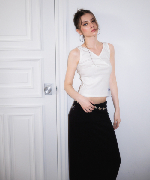 ROSEFRANTZ（ロゼフランツ）の「Wrap V-neck sleeveless [Ivory]（Tシャツ/カットソー・レディース・アイボリー・OS）」の15枚目の写真